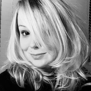 Meet your Posher, Candice